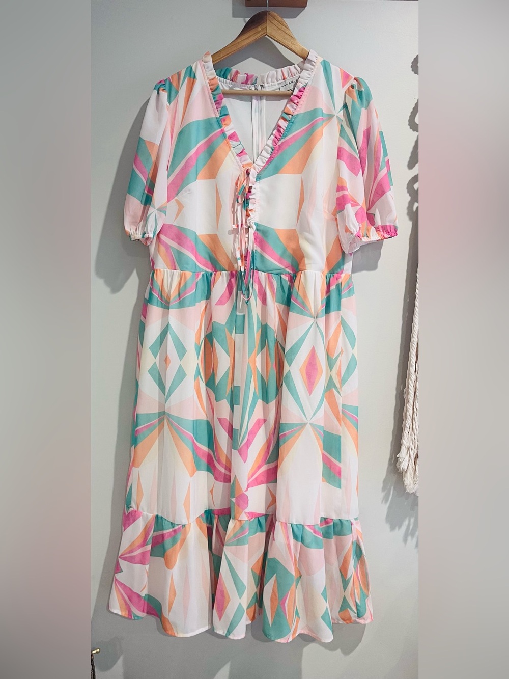 Never Fully Dressed Pink Green Print Puff Sleeve Midi Dress Size 16 Ruffle